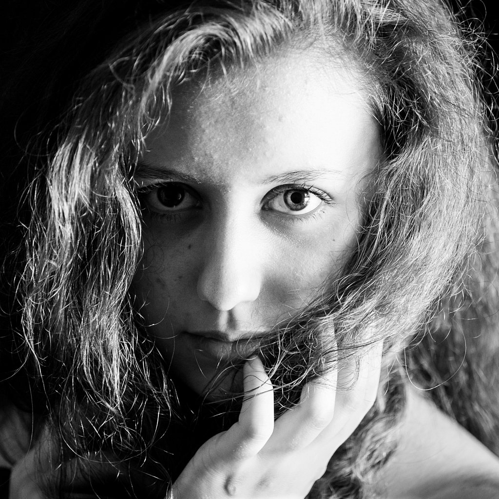 Portrait-carre-9-Ingrid.jpg